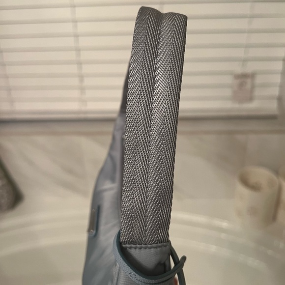 Prada Re-edition 2000 Astrale Nylon Mini Bag - Picture 13 of 13